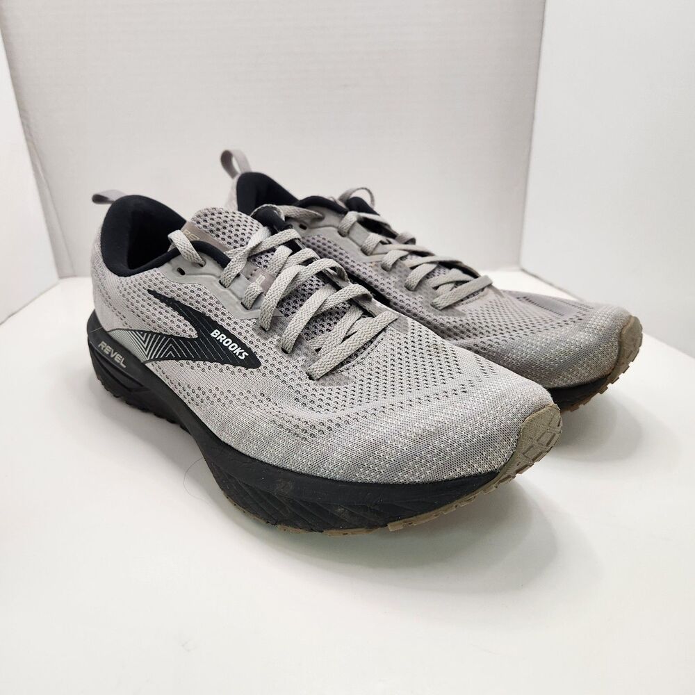 Brooks‎ Revel 6 Men’s Size 11 Medium D Grey Running Shoes Sneakers 1103981D089